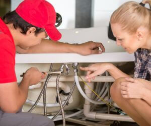 About Emergency plumbing pros Lowden, IA